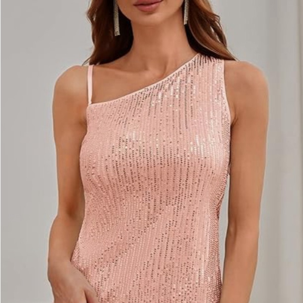 Size Small Grace Karin pink sequin top.